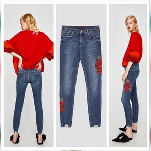 ZARA Trafaluc Distressed Skinny Jeans Nwot Red Embroidery Poppy Floral  …